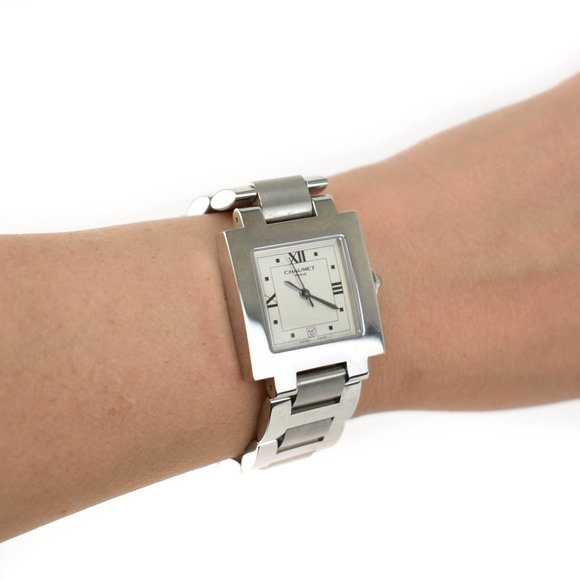 CHAUMET: Silver, Stainless Steel Logo Quartz Watch - Picture 8 of 8